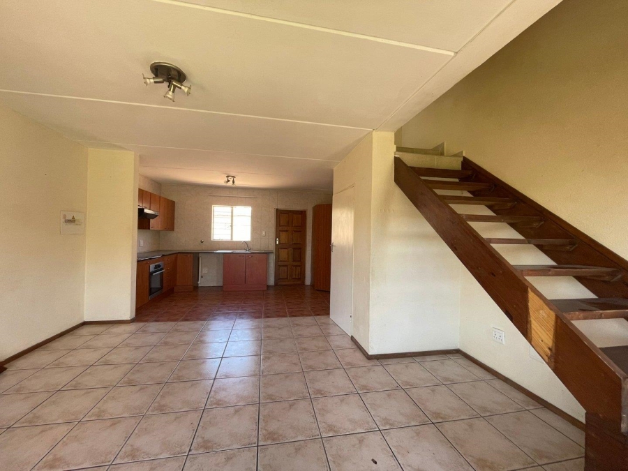 2 Bedroom Property for Sale in Florida Glen Gauteng