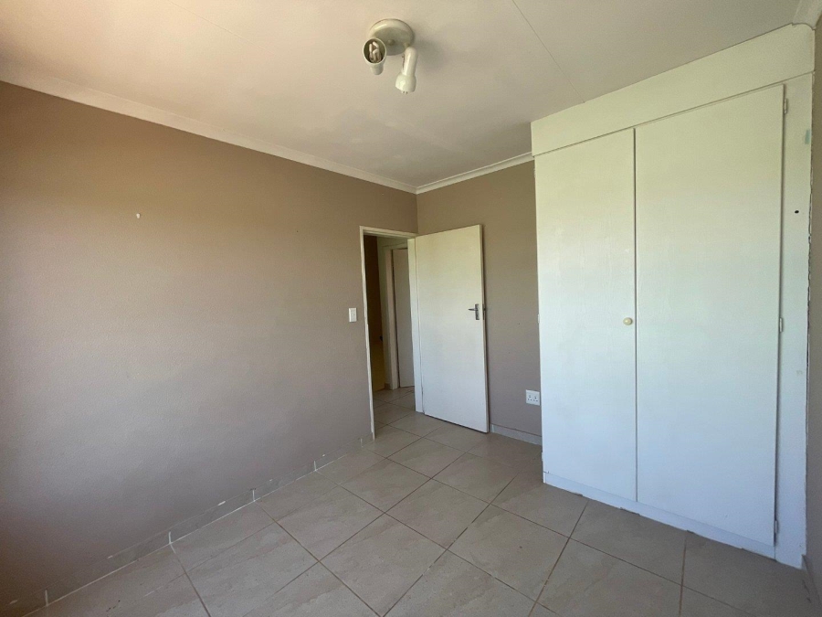 2 Bedroom Property for Sale in Florida Glen Gauteng