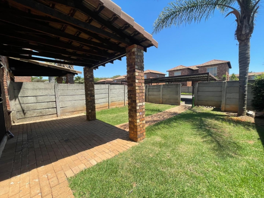 2 Bedroom Property for Sale in Florida Glen Gauteng