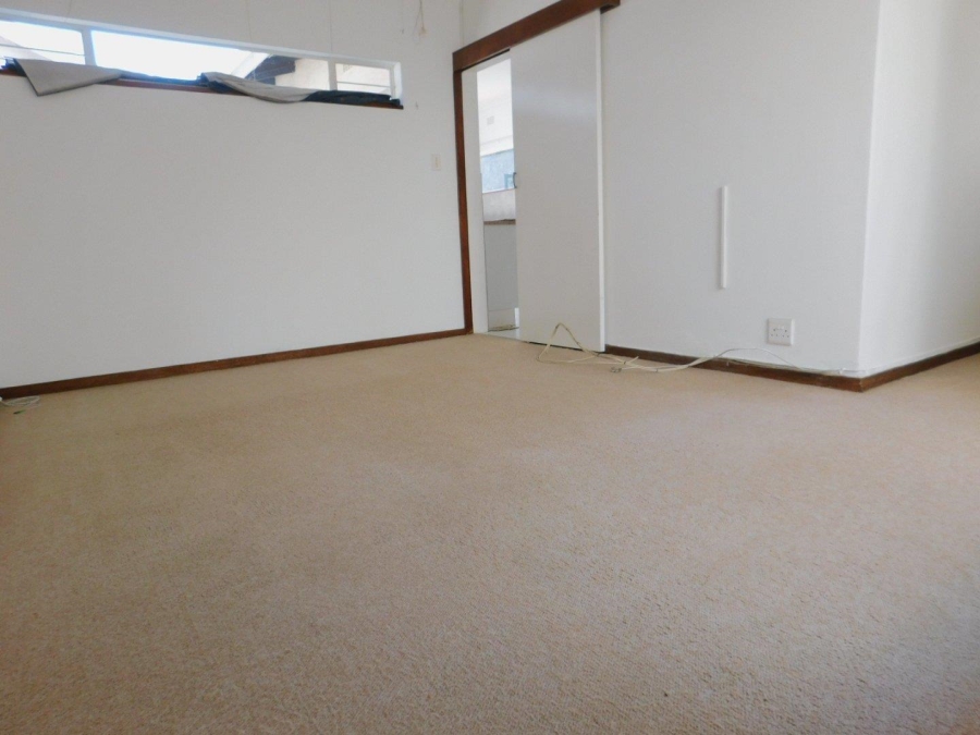 To Let 4 Bedroom Property for Rent in Bryanston Gauteng