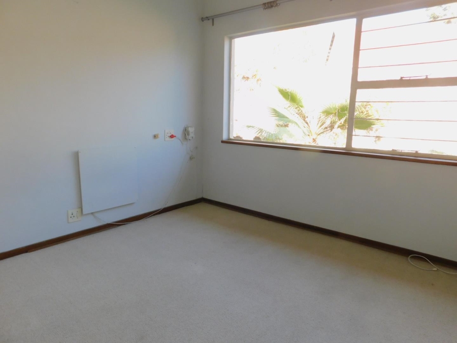 To Let 4 Bedroom Property for Rent in Bryanston Gauteng