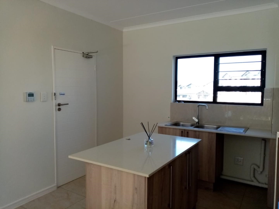 To Let 2 Bedroom Property for Rent in Randpark Ridge Gauteng