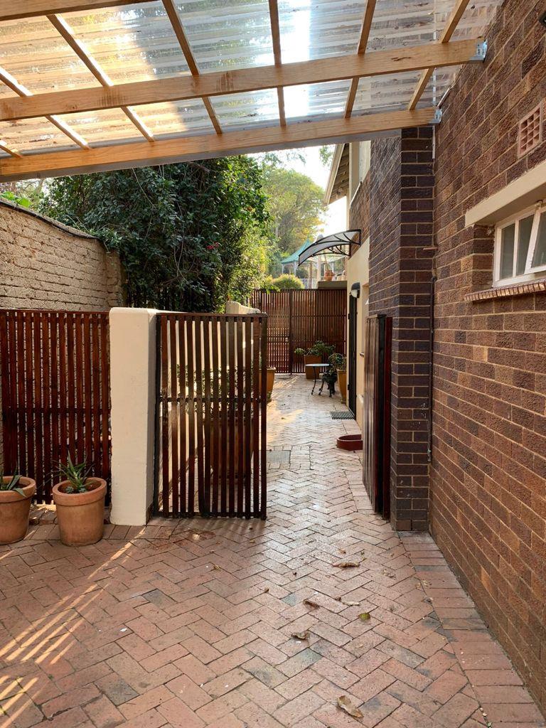 To Let 1 Bedroom Property for Rent in Victory Park Gauteng