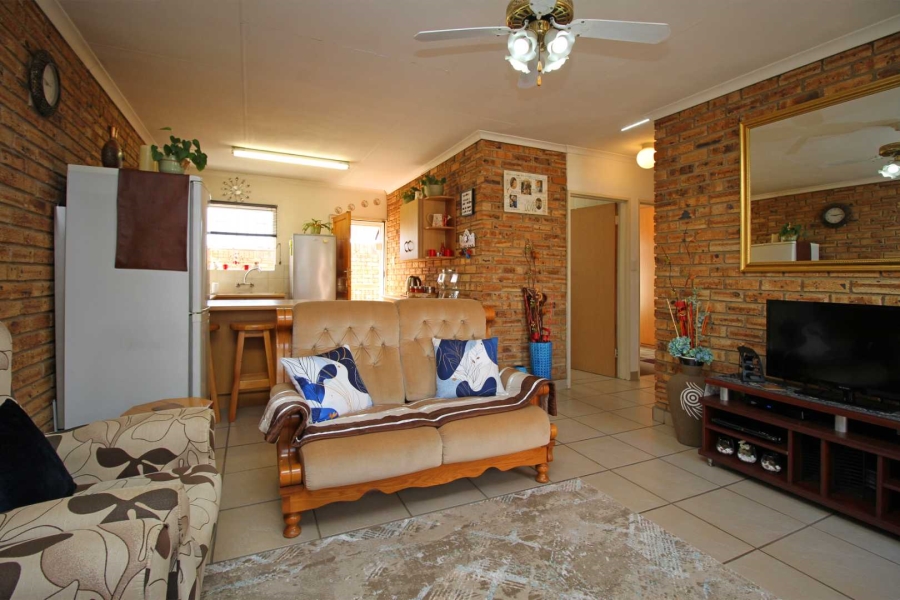 2 Bedroom Property for Sale in Krugersdorp North Gauteng