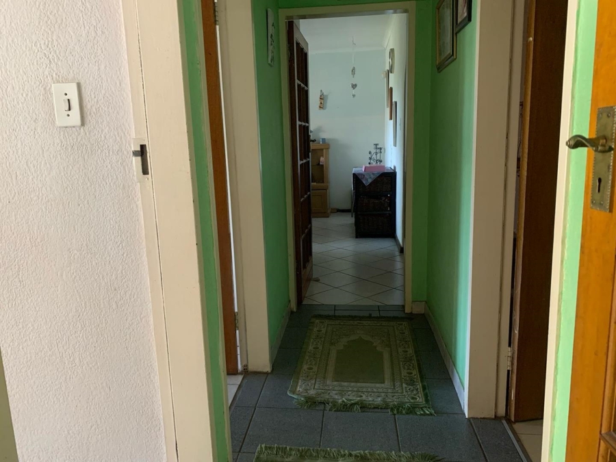 3 Bedroom Property for Sale in Birchleigh North Gauteng