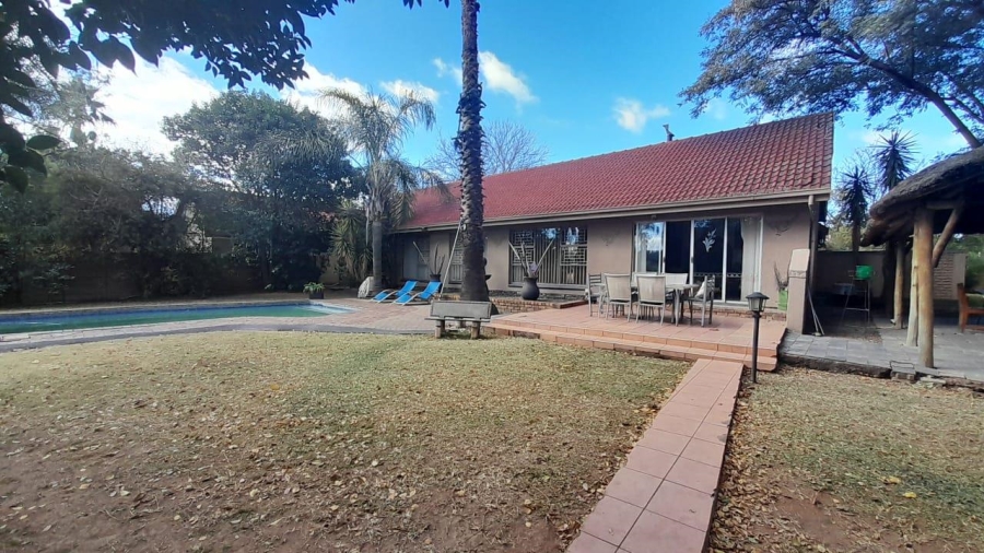 3 Bedroom Property for Sale in Birchleigh North Gauteng