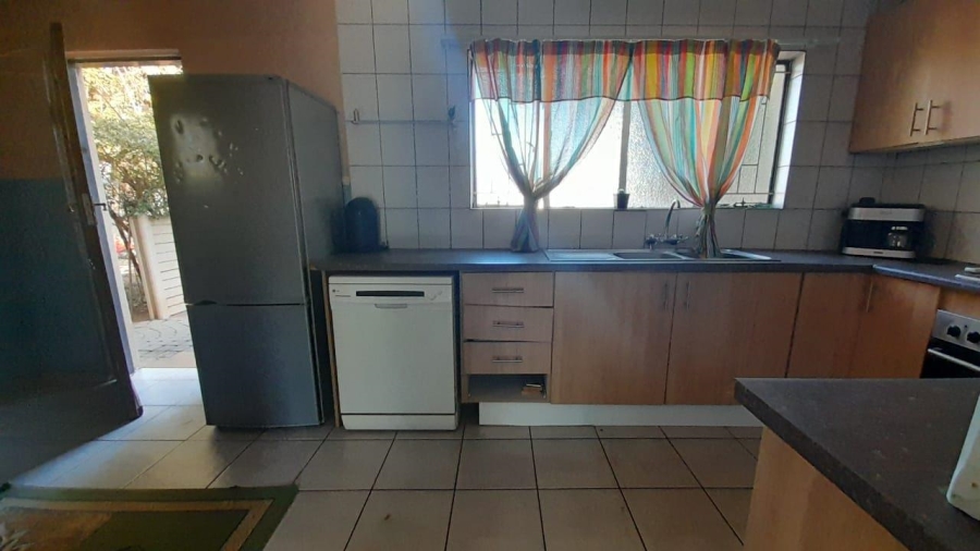 3 Bedroom Property for Sale in Birchleigh North Gauteng