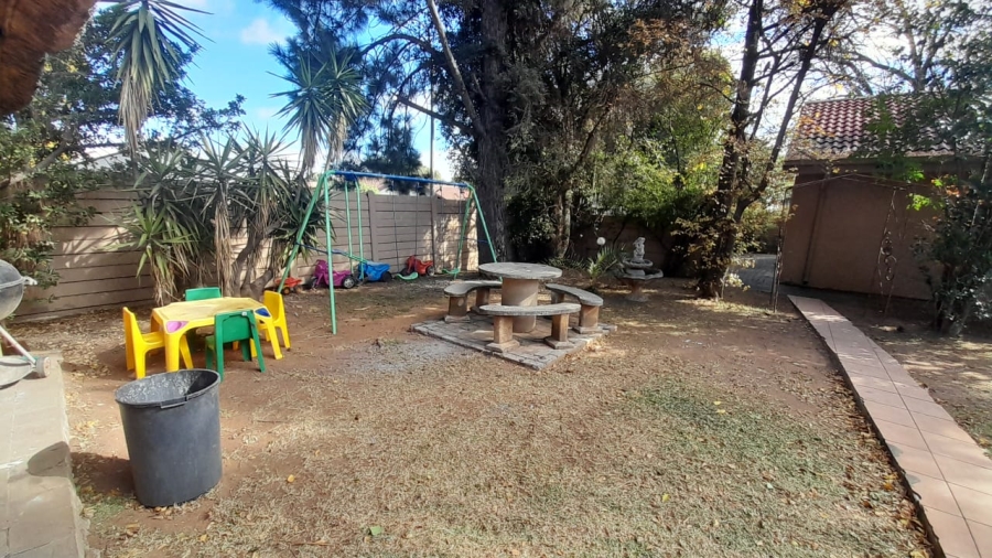 3 Bedroom Property for Sale in Birchleigh North Gauteng