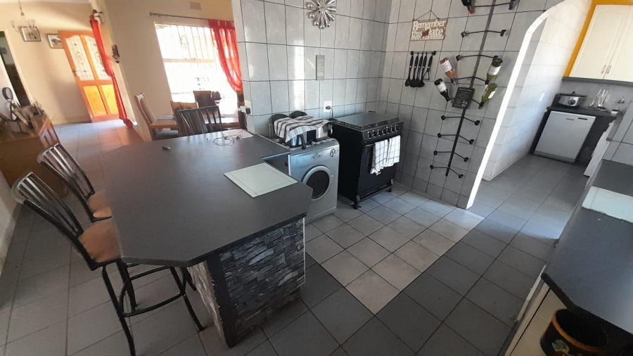 3 Bedroom Property for Sale in Birchleigh North Gauteng