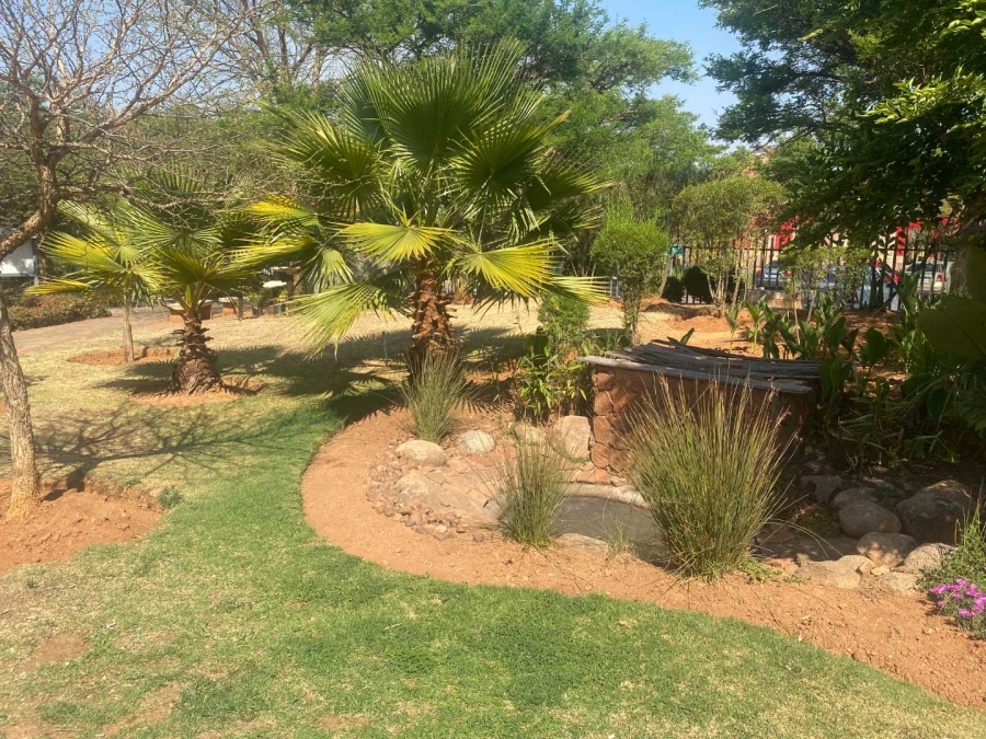 1 Bedroom Property for Sale in Ruimsig Gauteng