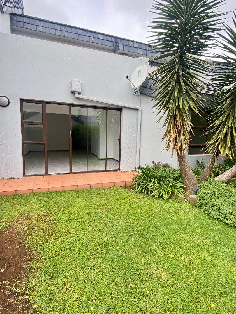 To Let 3 Bedroom Property for Rent in Lakefield Gauteng