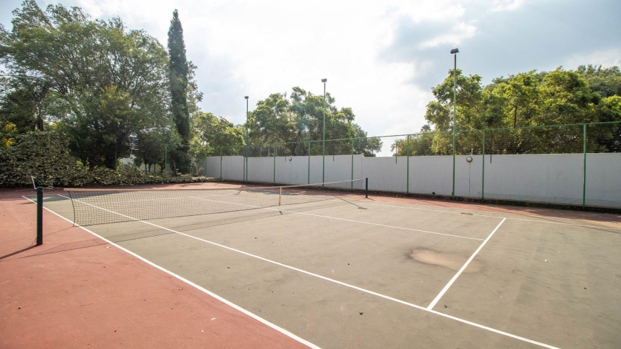To Let 3 Bedroom Property for Rent in Lakefield Gauteng