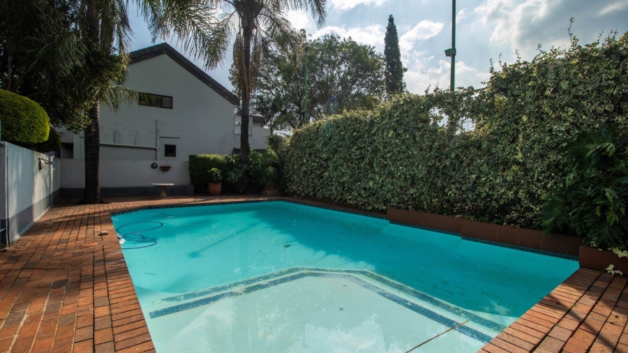 To Let 3 Bedroom Property for Rent in Lakefield Gauteng