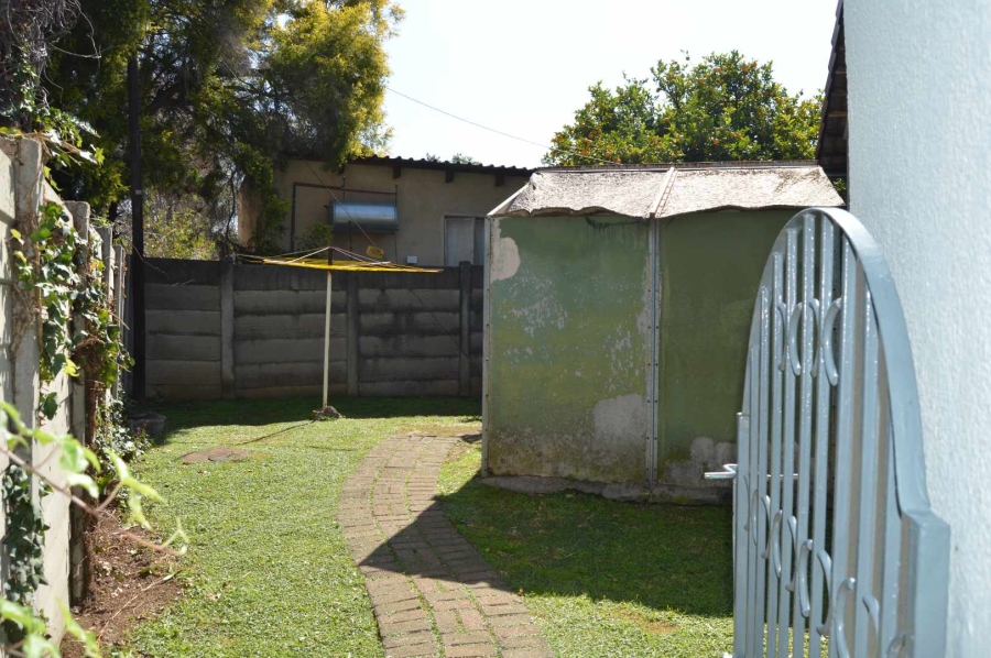5 Bedroom Property for Sale in Brackendowns Gauteng