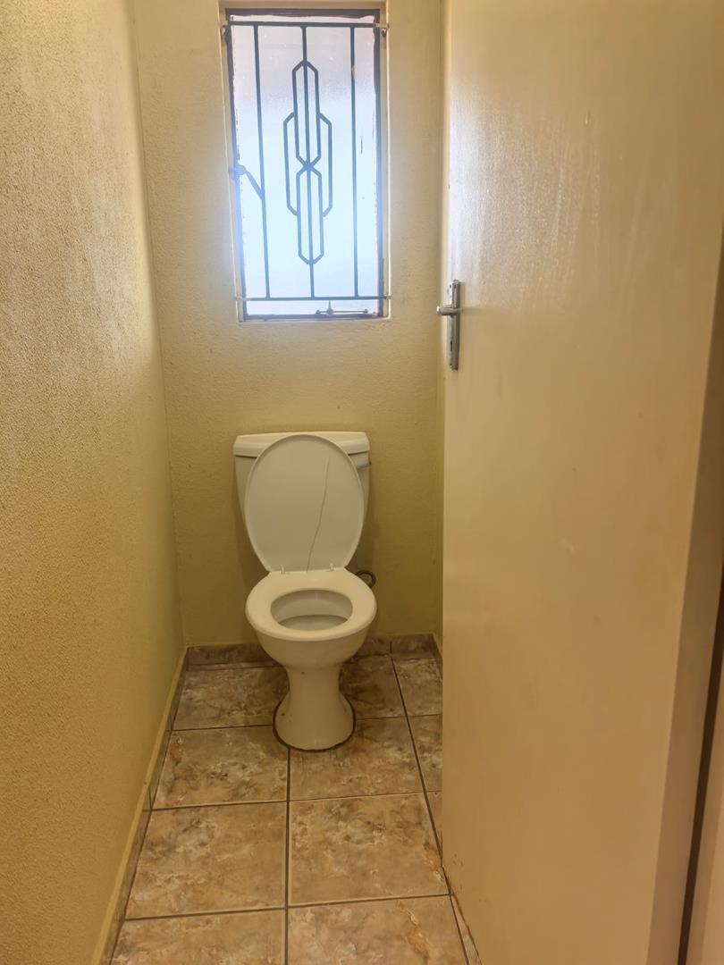 To Let 3 Bedroom Property for Rent in Soshanguve VV Gauteng