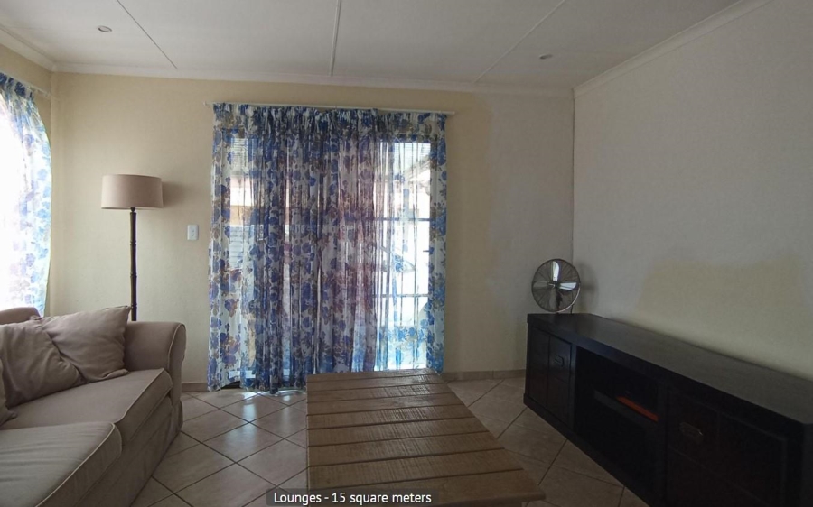 2 Bedroom Property for Sale in Andeon Gauteng