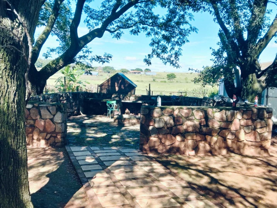 4 Bedroom Property for Sale in Mnandi Gauteng