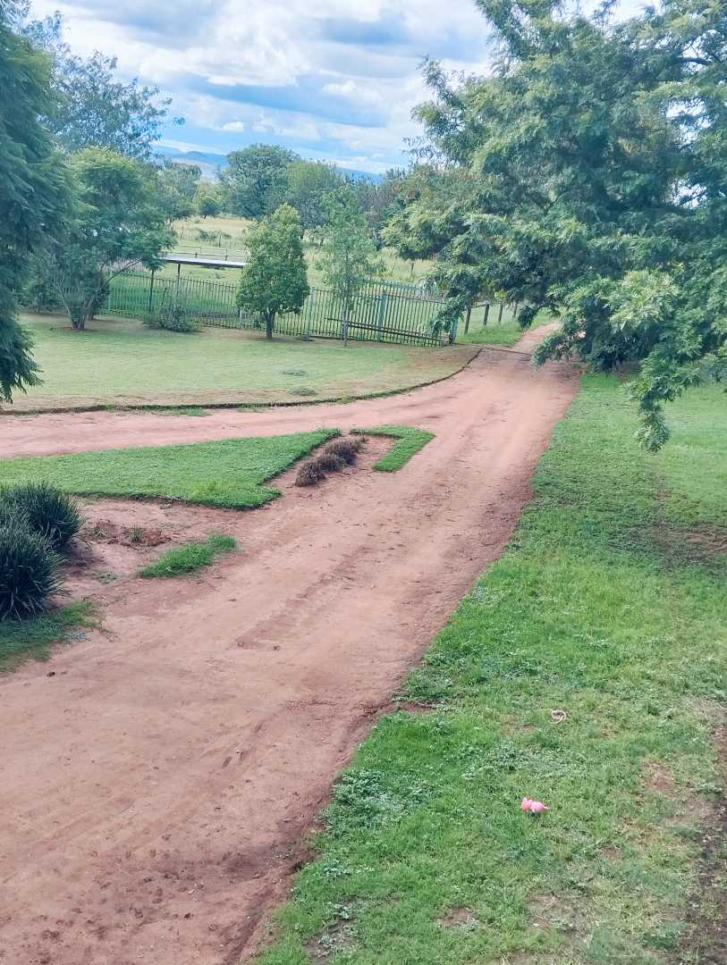 4 Bedroom Property for Sale in Mnandi Gauteng