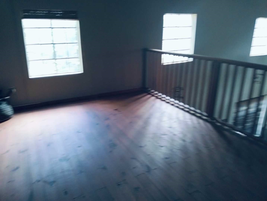 4 Bedroom Property for Sale in Mnandi Gauteng