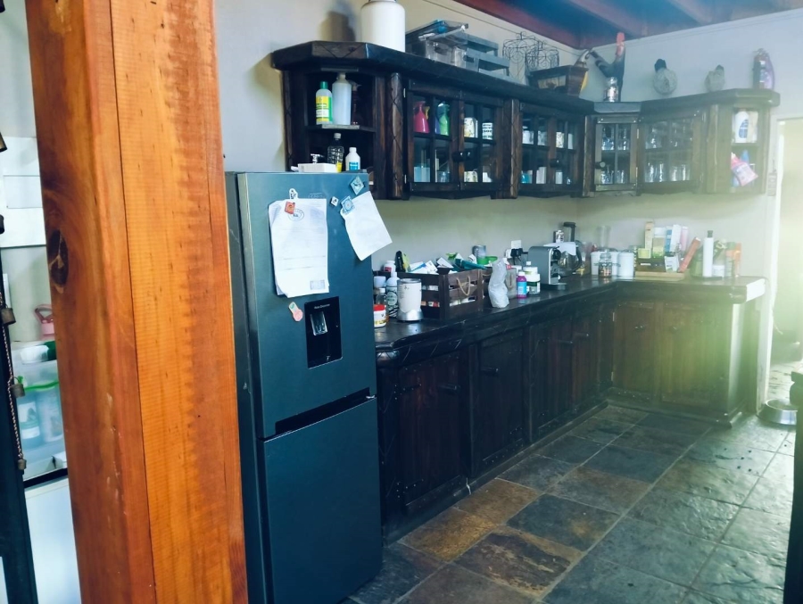 4 Bedroom Property for Sale in Mnandi Gauteng