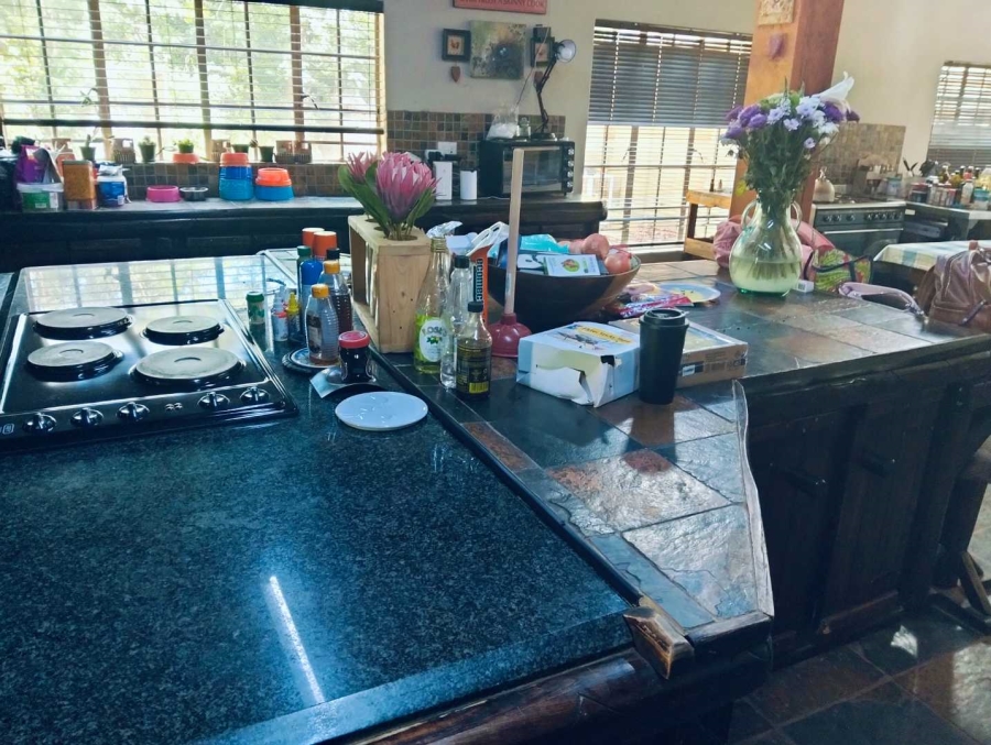 4 Bedroom Property for Sale in Mnandi Gauteng