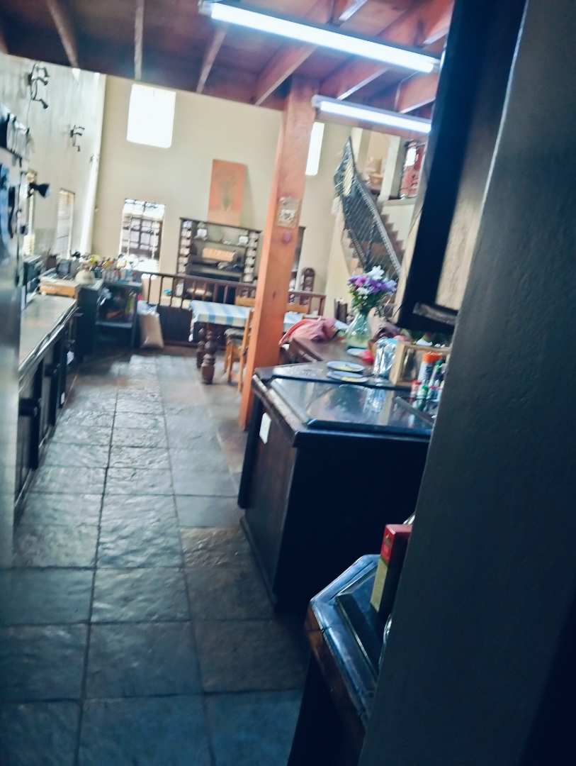 4 Bedroom Property for Sale in Mnandi Gauteng