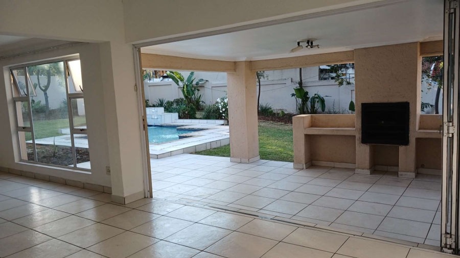To Let 4 Bedroom Property for Rent in Hurlingham Manor Gauteng