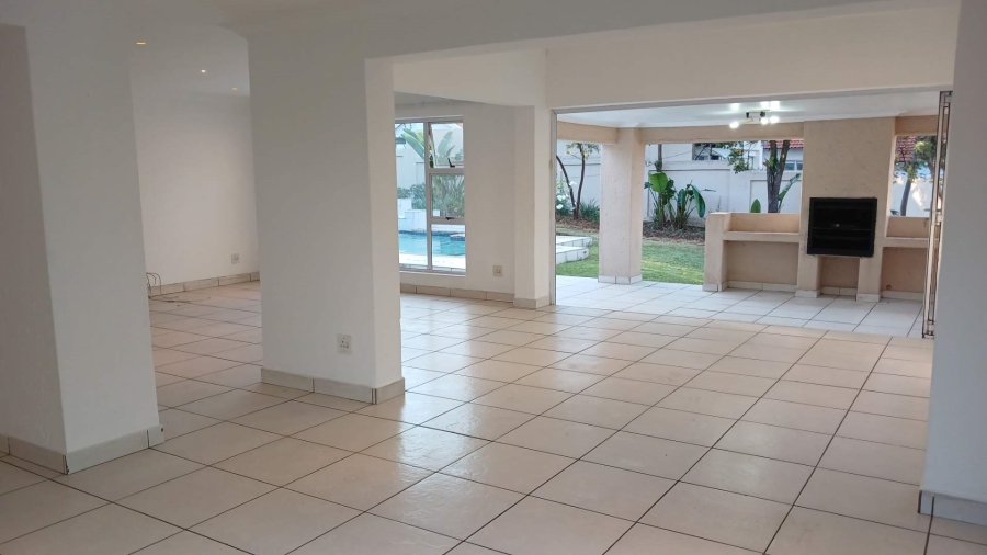 To Let 4 Bedroom Property for Rent in Hurlingham Manor Gauteng