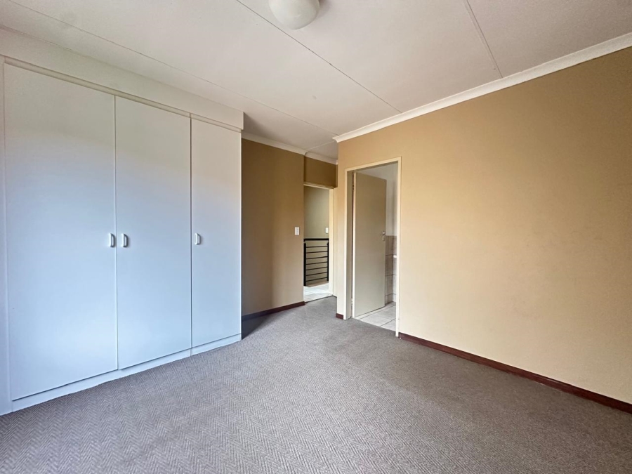 3 Bedroom Property for Sale in Tijger Valley Gauteng