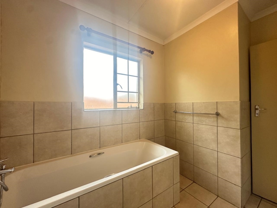3 Bedroom Property for Sale in Tijger Valley Gauteng
