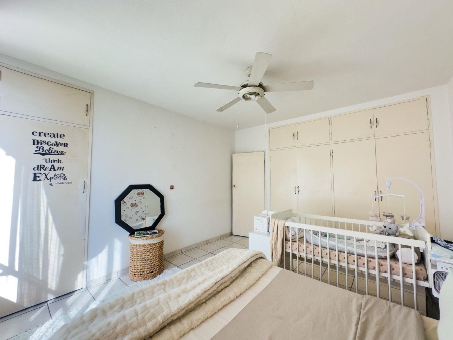 2 Bedroom Property for Sale in La Montagne Gauteng