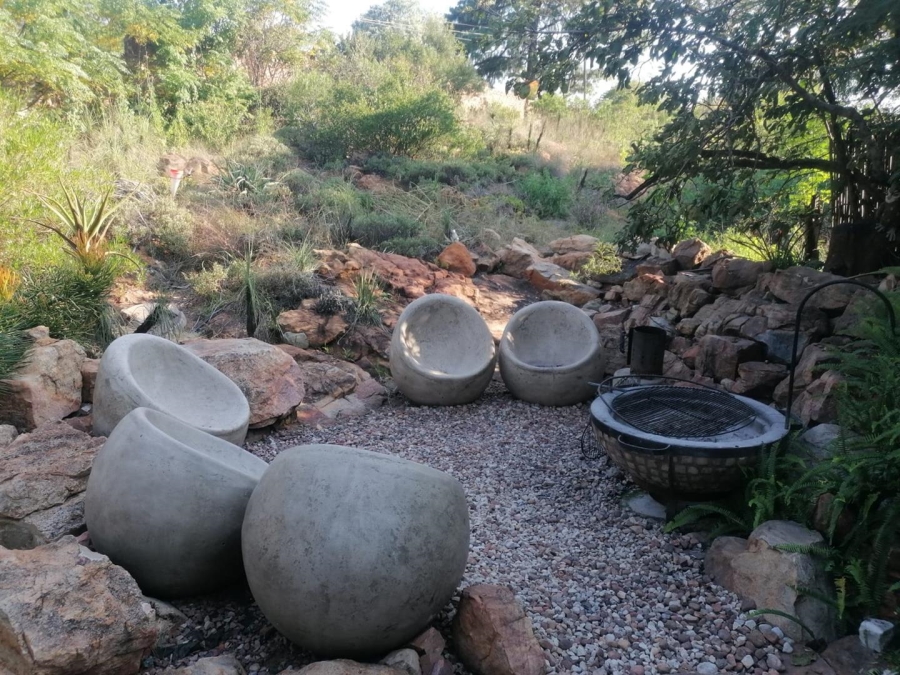 2 Bedroom Property for Sale in La Montagne Gauteng