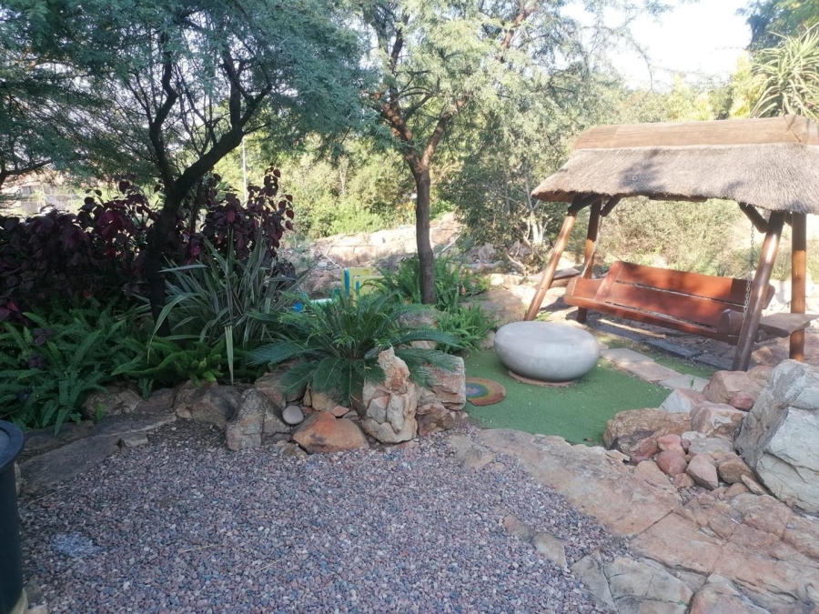 2 Bedroom Property for Sale in La Montagne Gauteng
