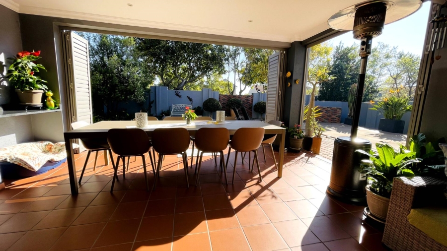 3 Bedroom Property for Sale in Midstream Estate Gauteng