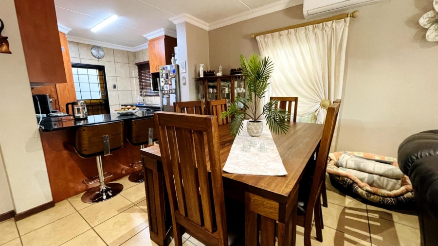 3 Bedroom Property for Sale in Midstream Estate Gauteng