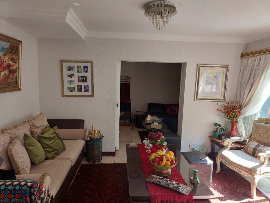 To Let 3 Bedroom Property for Rent in Morningside Gauteng