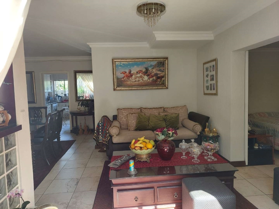 To Let 3 Bedroom Property for Rent in Morningside Gauteng