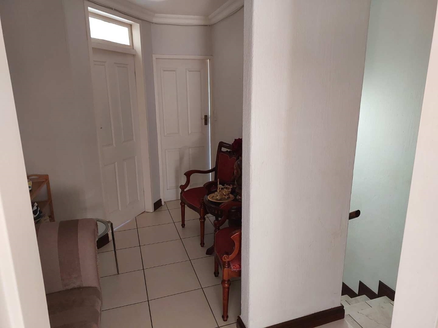 To Let 3 Bedroom Property for Rent in Morningside Gauteng