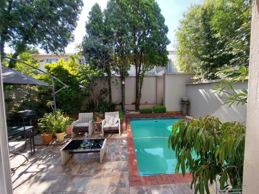 To Let 3 Bedroom Property for Rent in Morningside Gauteng