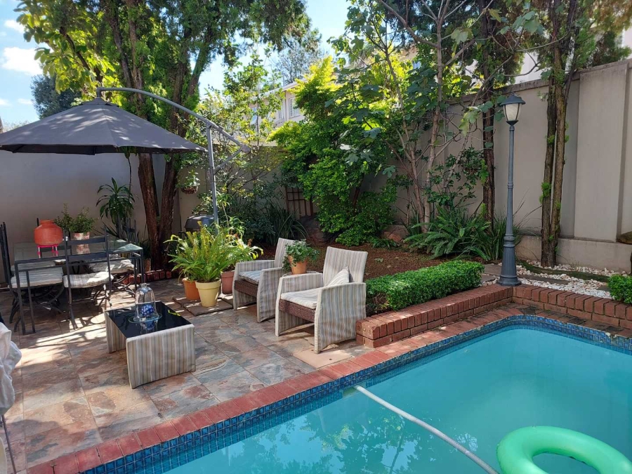 To Let 3 Bedroom Property for Rent in Morningside Gauteng