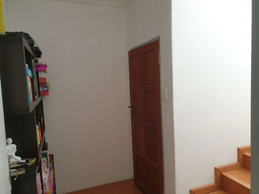 To Let 2 Bedroom Property for Rent in Ferndale Gauteng