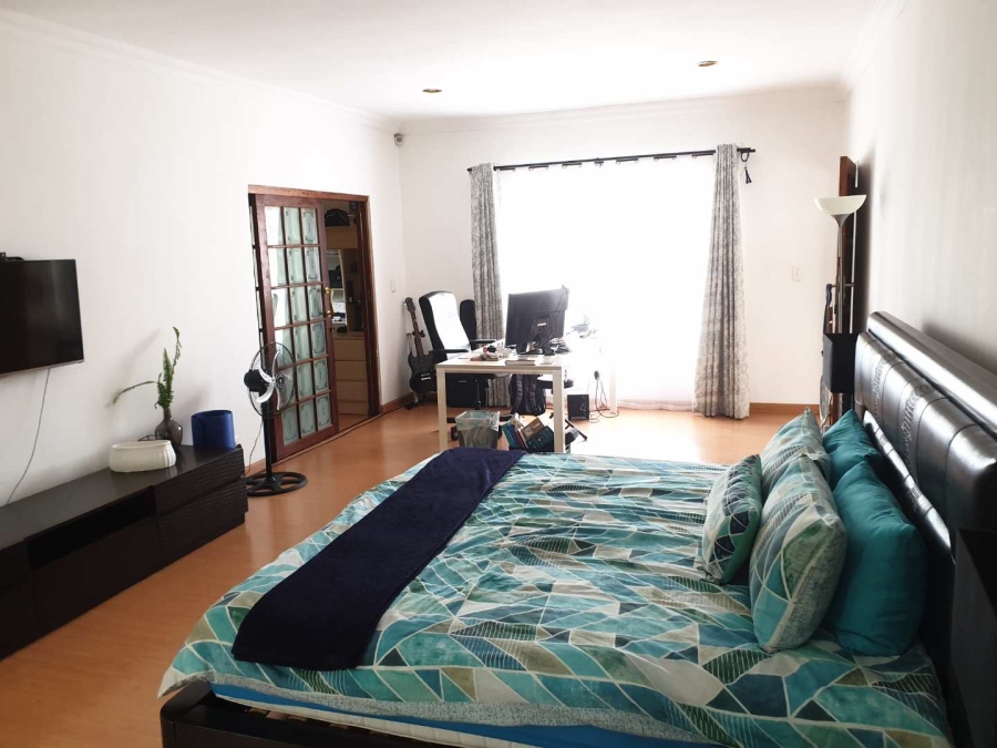 To Let 2 Bedroom Property for Rent in Ferndale Gauteng