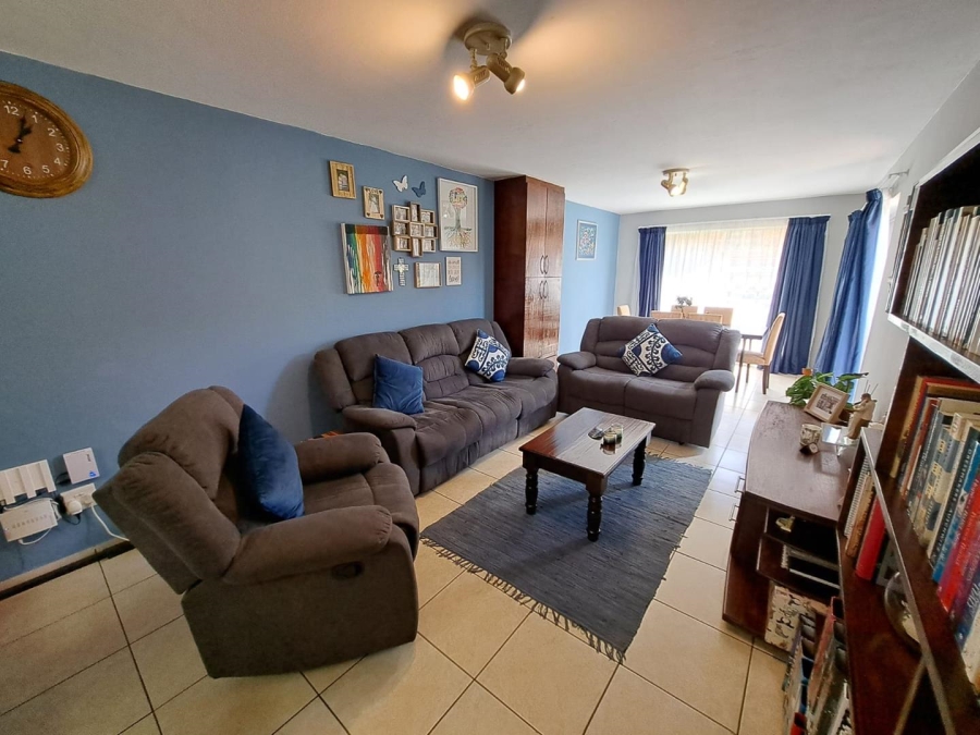 2 Bedroom Property for Sale in Liefde en Vrede Gauteng