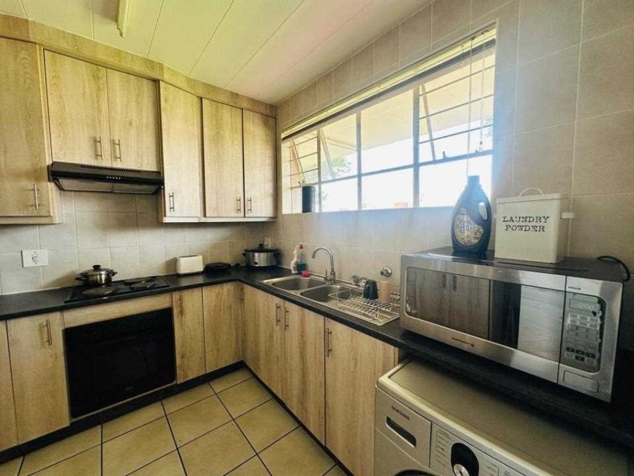 2 Bedroom Property for Sale in Verwoerdpark Gauteng