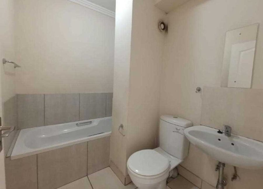 2 Bedroom Property for Sale in Mayberry Park Gauteng