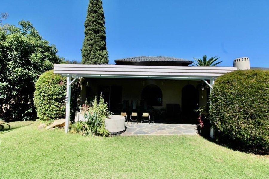 4 Bedroom Property for Sale in Verwoerdpark Gauteng