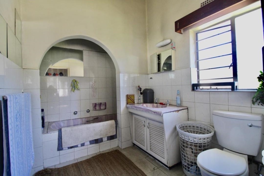 4 Bedroom Property for Sale in Verwoerdpark Gauteng