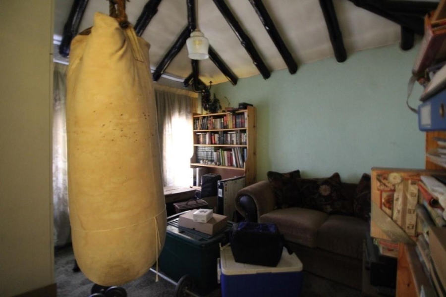 4 Bedroom Property for Sale in Verwoerdpark Gauteng