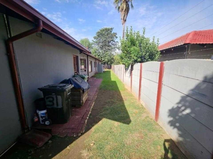 3 Bedroom Property for Sale in Mayberry Park Gauteng