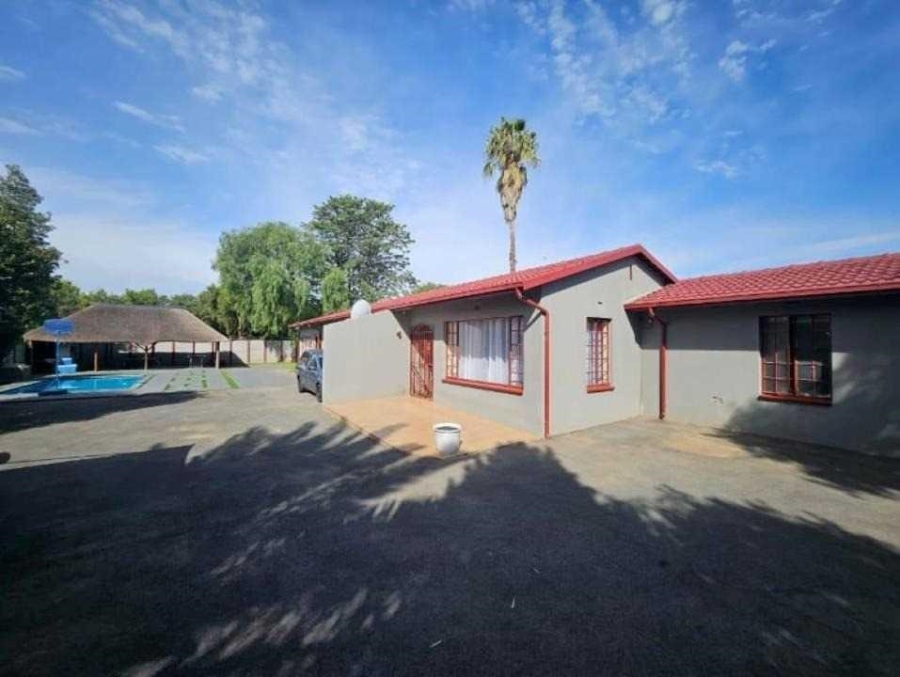 3 Bedroom Property for Sale in Mayberry Park Gauteng